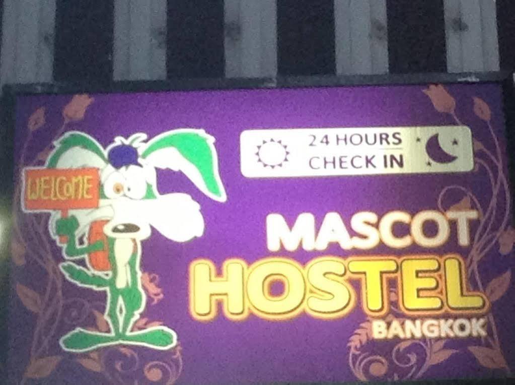 Mascot Hostel Bangkok Exterior photo